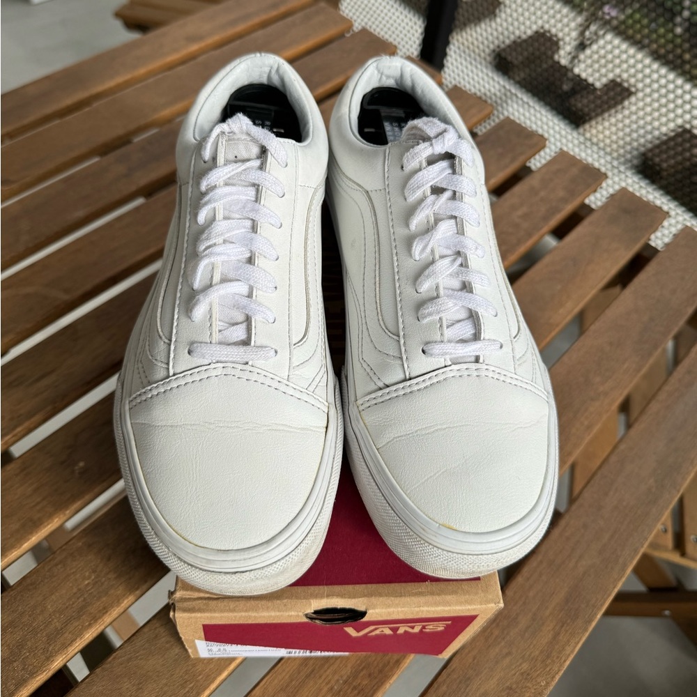 White Vans size M 6 /W 7.5